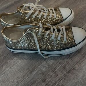 Worn 1 time! Perfect condition